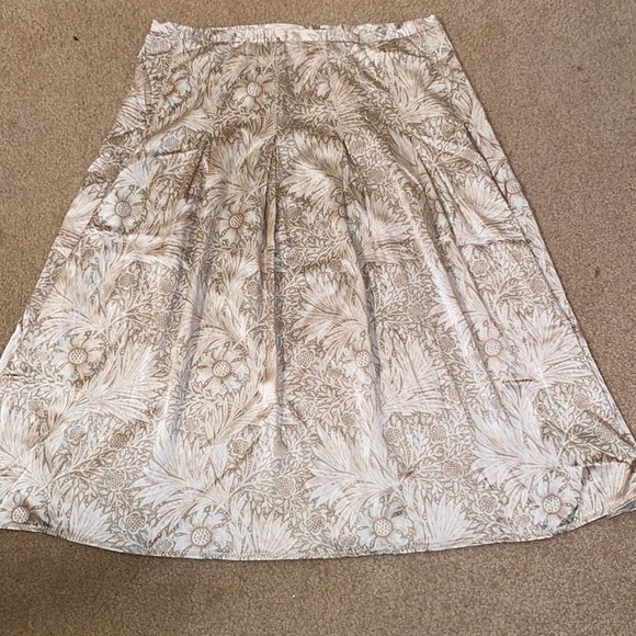 Elie Tahari Cream Printed Skirt Size 6 - Picture 1 of 3
